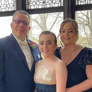 Meet your Posher, Dina